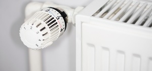 Beheizen des Wohnhauses mit selbst erzeugter Wärmeenergie Beheizen des Wohnhauses mit selbst erzeugter Wärmeenergie