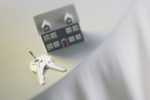 Modellhaus Tisch Tischtuch Schlüssel